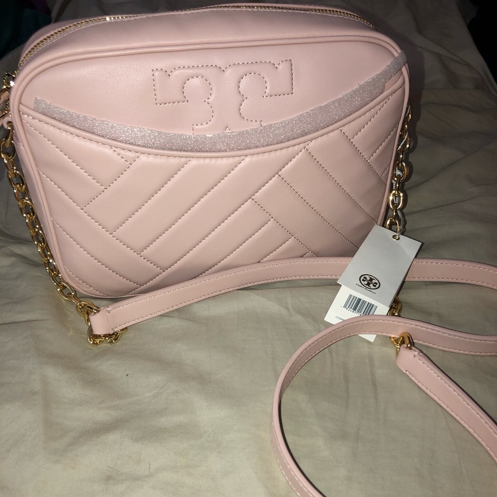 **SOLD** Tory Burch Alexa Camera Bag NWT